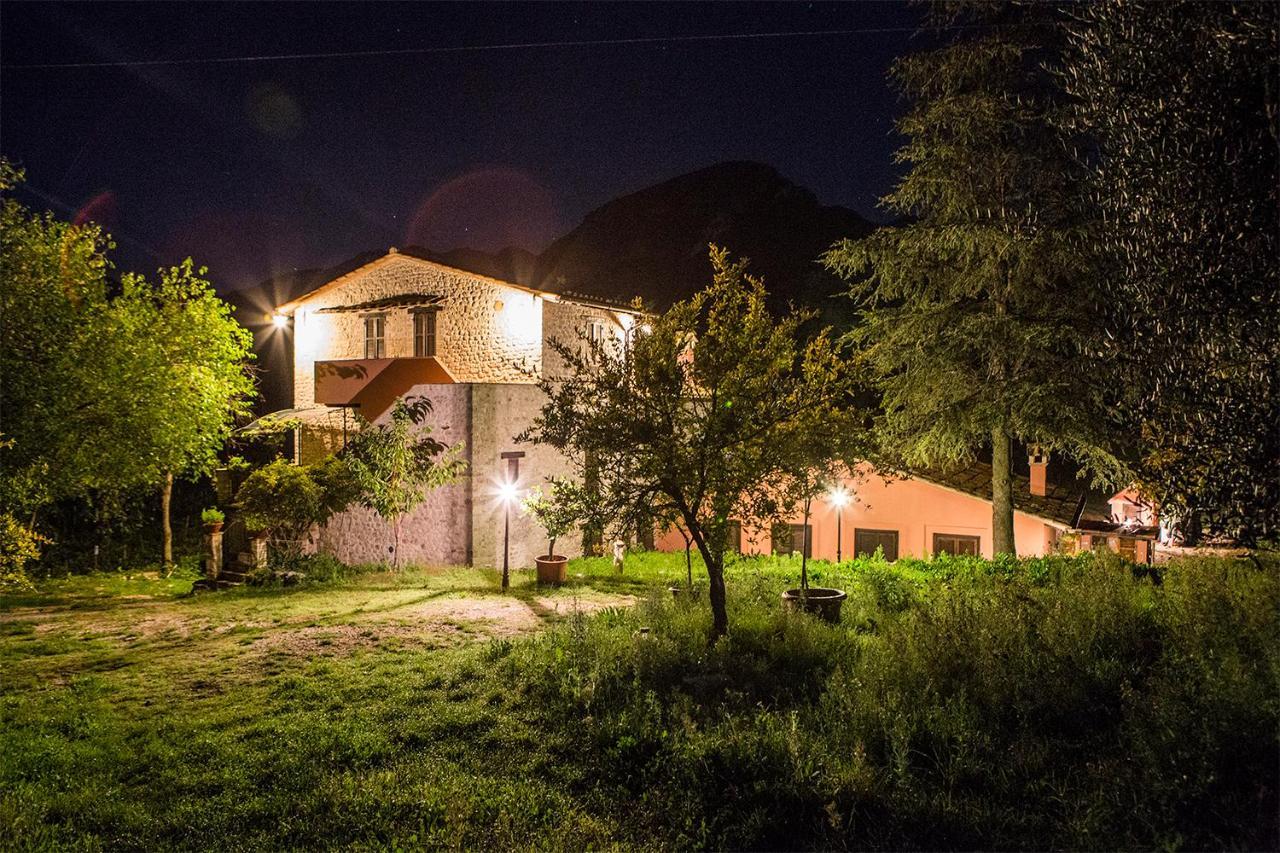 Agriturismo I Melograni Ferentillo Bagian luar foto