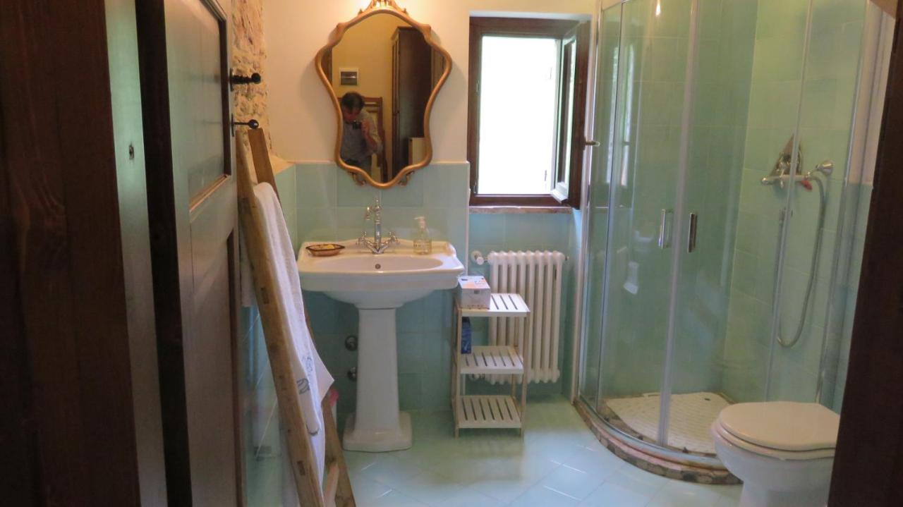 Agriturismo I Melograni Ferentillo Bagian luar foto